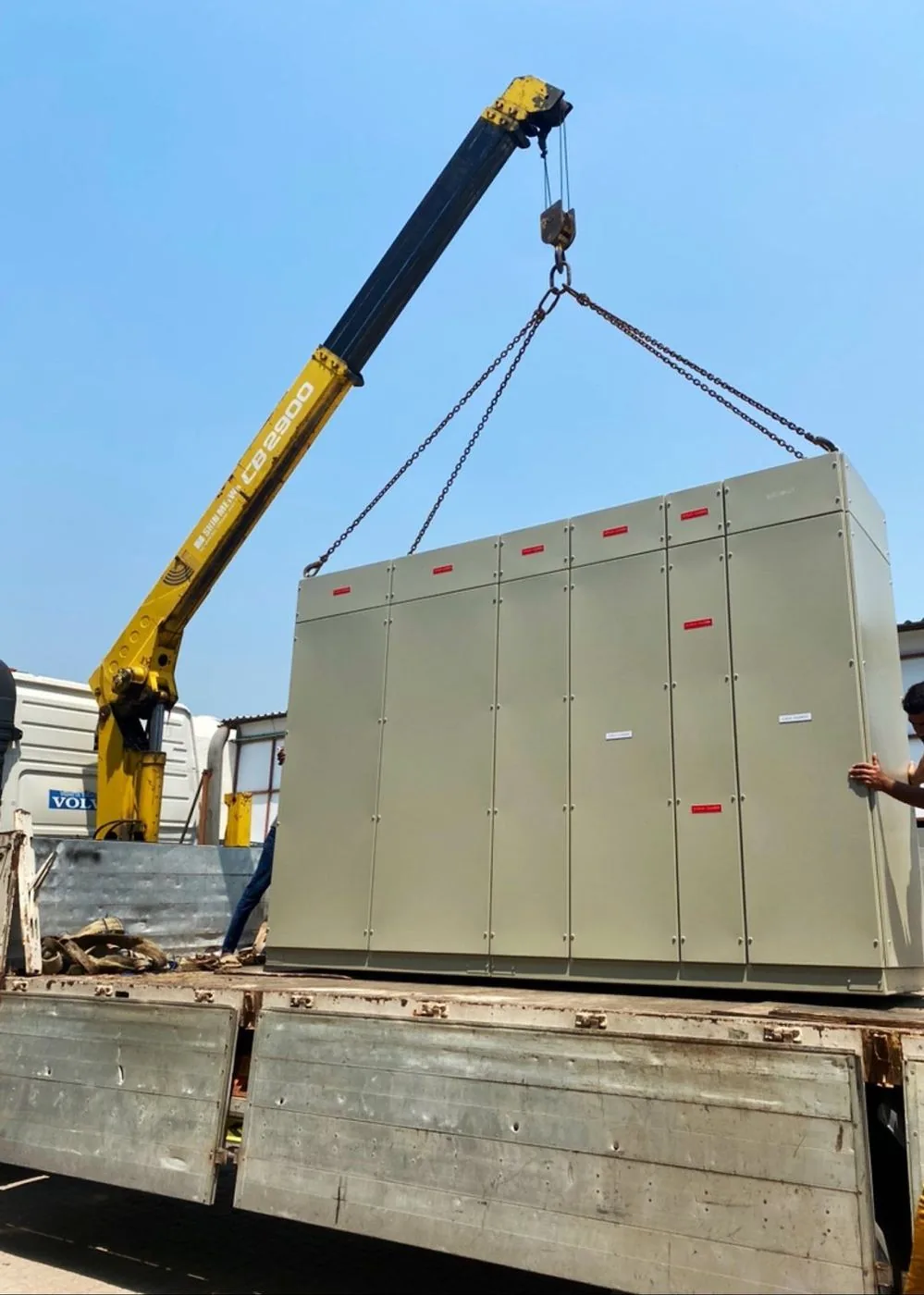 Dispatch & Delivery — Al Misbah Al Sehri switchgear, Dubai